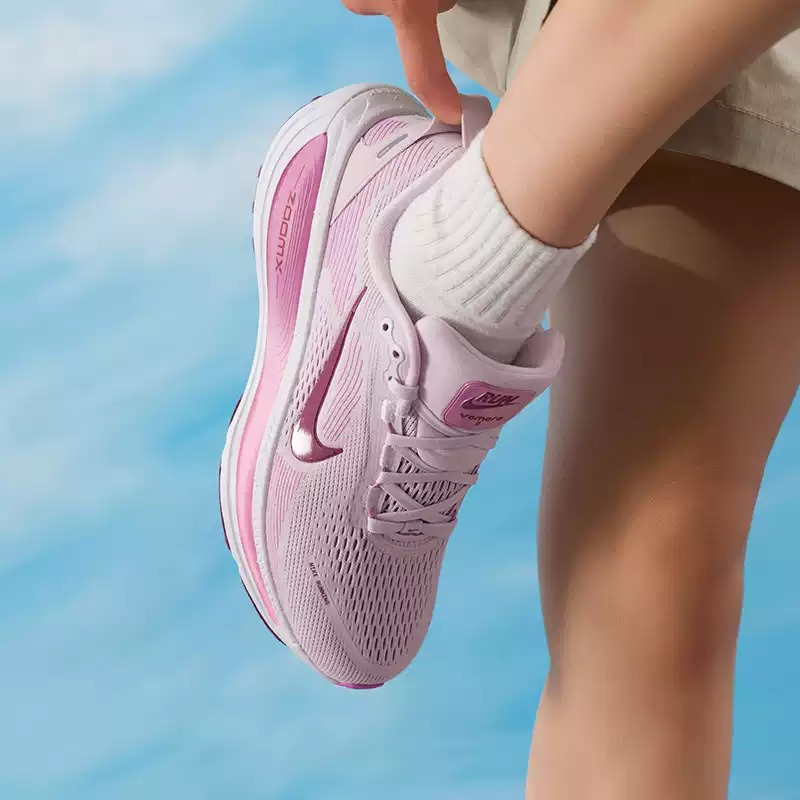 Женская обувь Nike, оригинальн – обзор и цена Lightweight Road Running Shoes