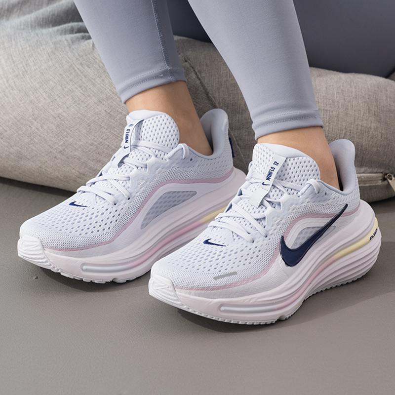 Женская обувь Nike, оригинальн – обзор и цена Lightweight Road Running Shoes