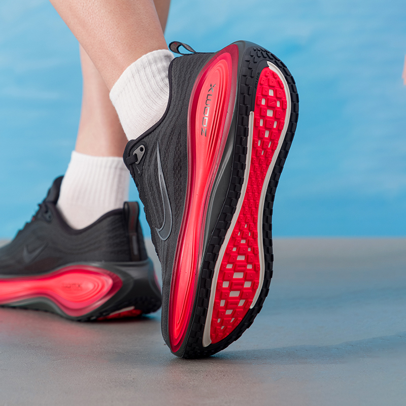 Мужские кроссовки Nike, оригин – обзор и цена Lightweight Road Running Shoes